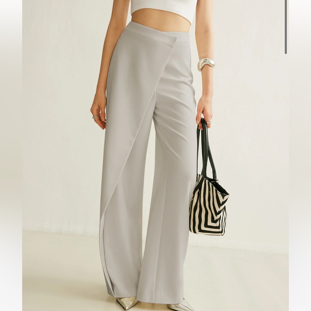 Commense Light Gray Wide-Leg Wrap Trousers